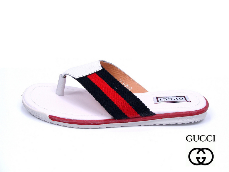 Gucci Men Slippers_320